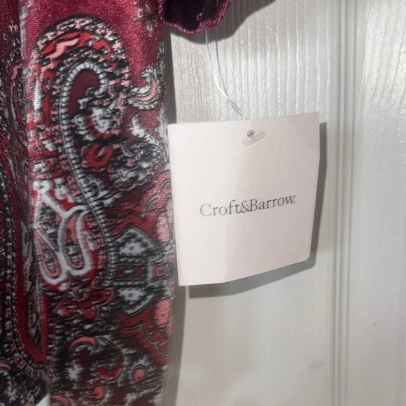 croft & barrow Burgundy Velvet Henley Tunic with Paisley Border - Picture 3 of 7